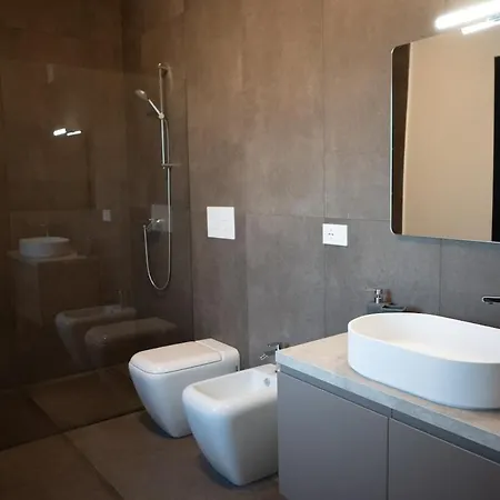 Rosi Villa *